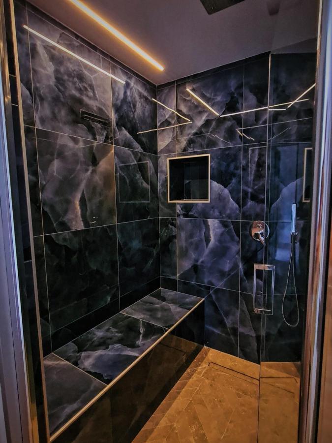 Hotel Luxury Cecilia Via Antonio Del Re 9 Tivoli Exterior foto